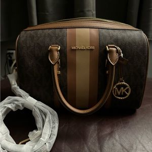 Michael Kors purse